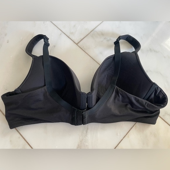 Cacique, 44B, women’s black Lightly Lined Tshirt Bra, underwire comfort support - Picture 2 of 6